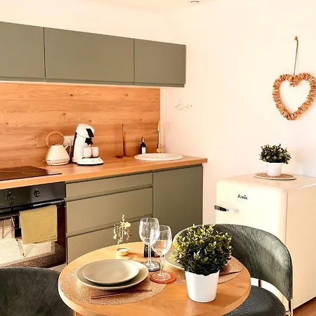 Le Des Marais De Charme Avec Jacuzzi & Sauna Privatif * La Chapelle-des-Marais