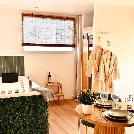 Le Des Marais De Charme Avec Jacuzzi & Sauna Privatif